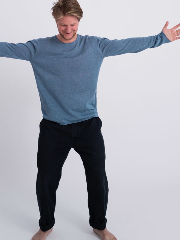 S A M I R A. Pullover Men Round Neck. Linen.