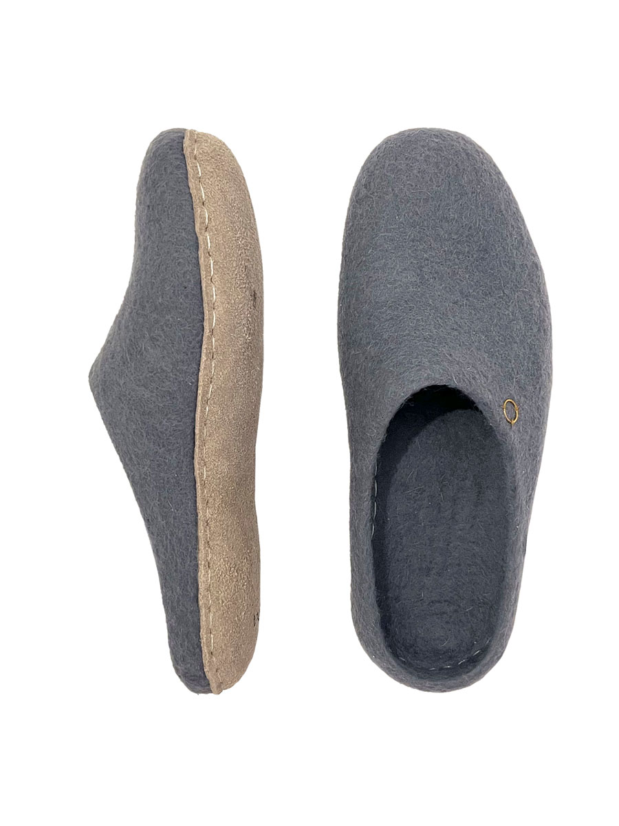 B A D A L A.  Homewear Slippers Men (40-46). Felt.